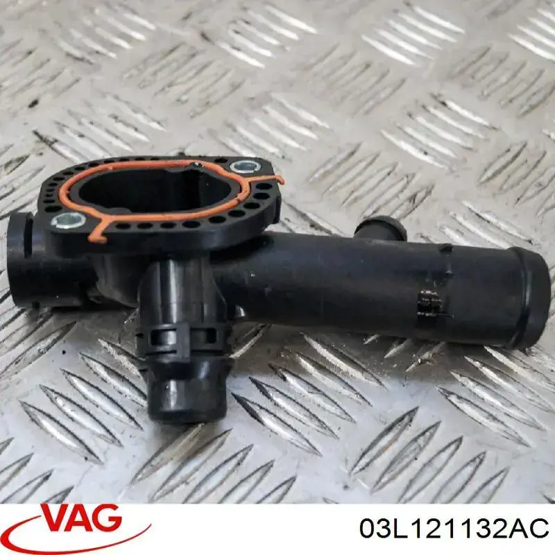 03L121132AC VAG Brida del sistema de refrigeración (triple unión)