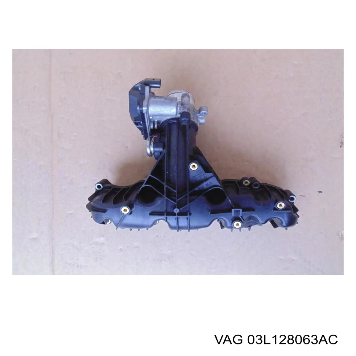 Caja de mariposa VAG 03L128063AC