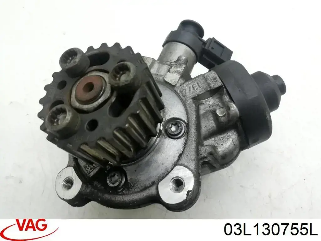 Bomba inyectora 03L130755L VAG