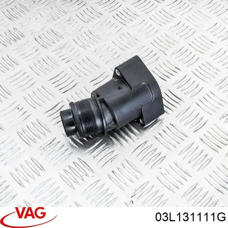 Tubo de salida de aire del turbocompresor 03L131111G VAG