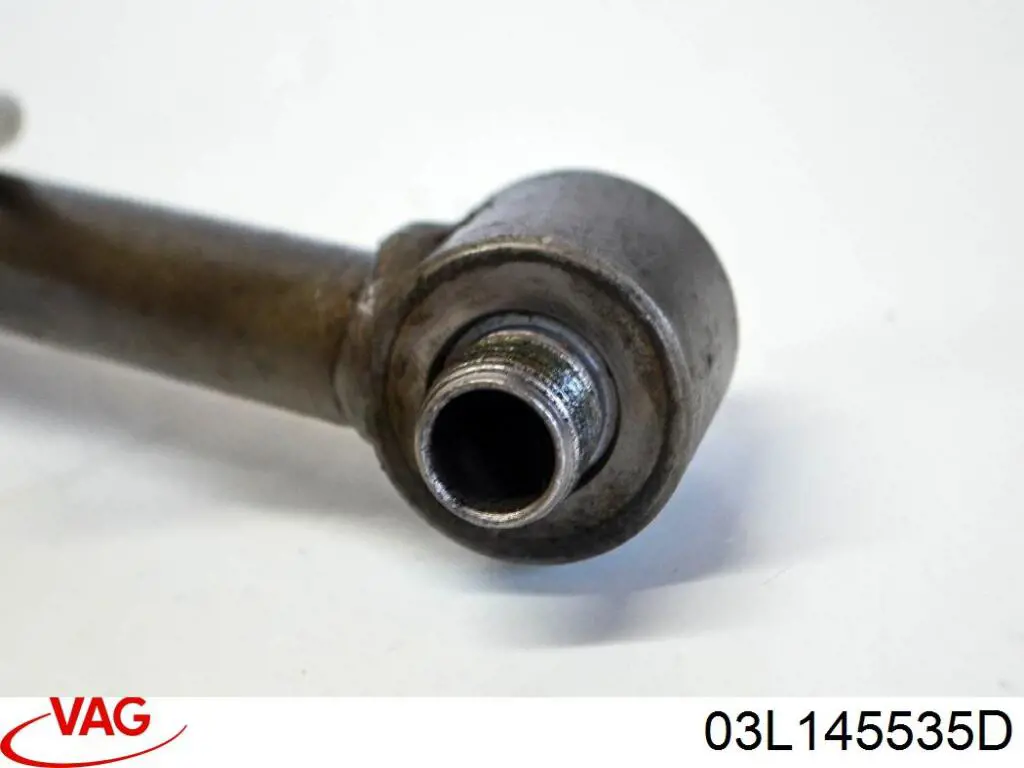 Tubo de drenaje de aceite de turbocompresor 03L145535D VAG
