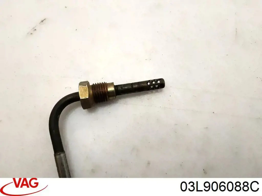 Sensor de temperatura de gases de escape antes del filtro de partículas VAG 03L906088C precio, desde 66,79 EUR