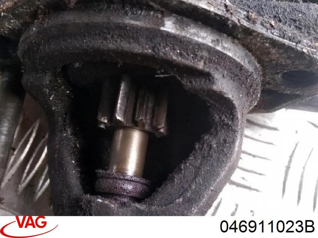 046911023B VAG Motor de arranque