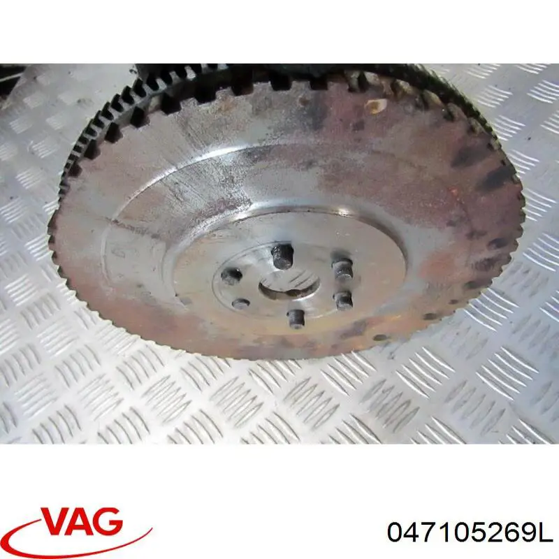 047105269L VAG volante motor