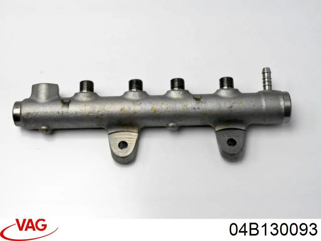 Comprar 04B130093 VAG Rampa de combustible