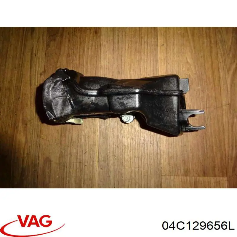 Conducto de aire, salida del filtro de aire VAG 04C129656L precio, desde 62,44 EUR