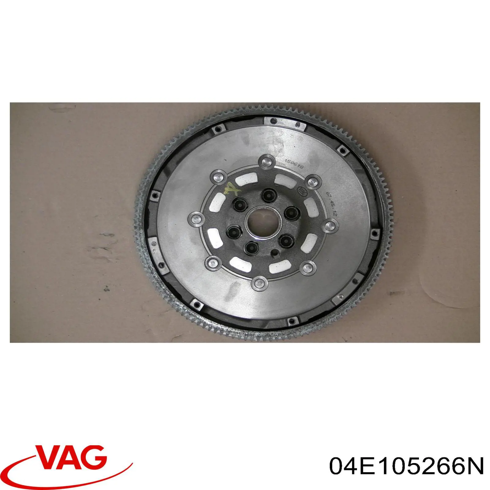 04E105266N VAG volante motor