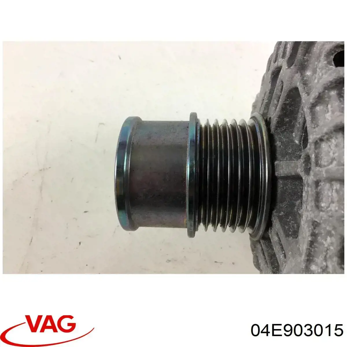 Alternador 04E903015 VAG