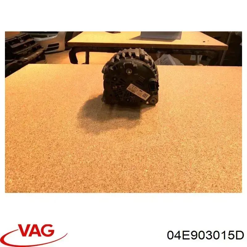 04E903015RX VAG Alternador de coche