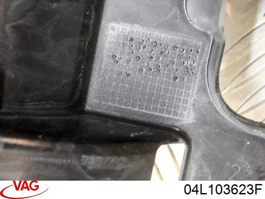 Deflector de aceite del cárter del motor VAG 04L103623F
