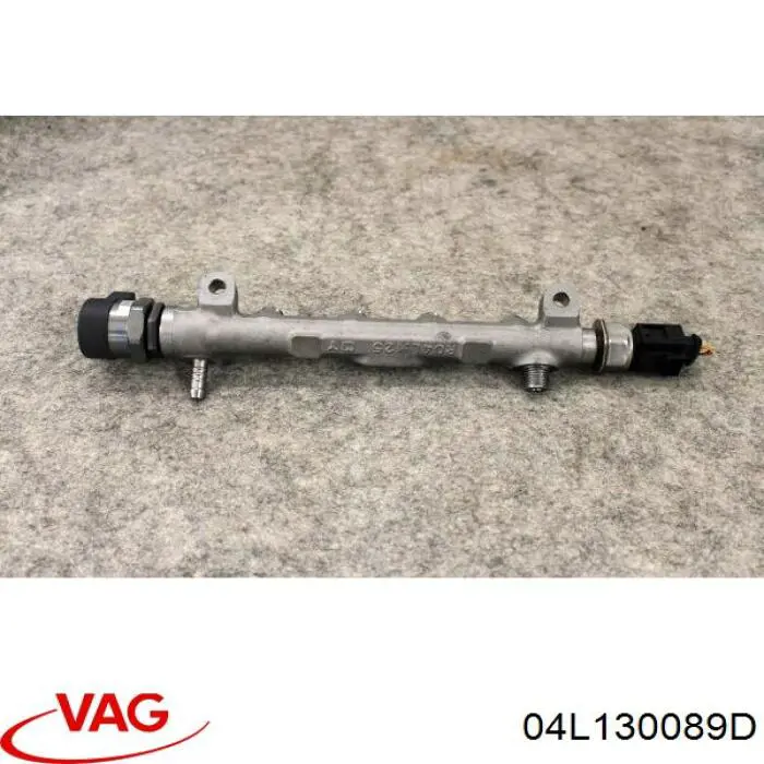 Rampa de combustible VAG 04L130089D precio, desde 139,39 EUR