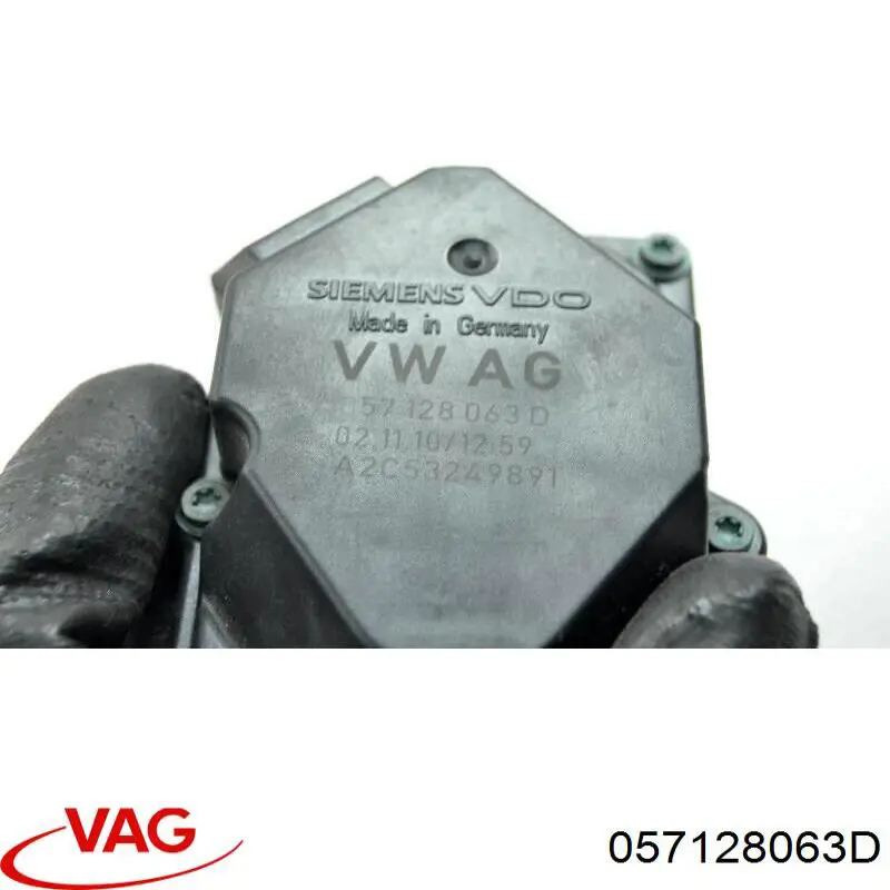 057128063B VAG Mariposa de admisión