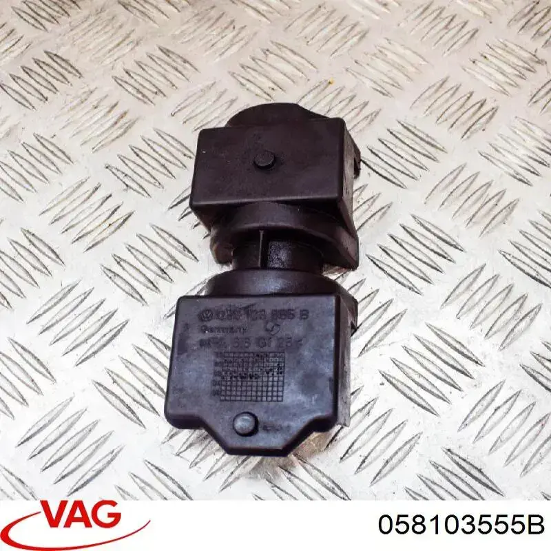 Comprar 058103555B VAG Separador de aceite del sistema de ventilación del cárter
