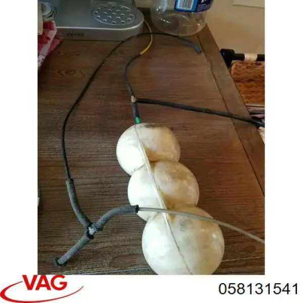 Recipiente de vacío del motor VAG 058131541 precio, desde 78,94 EUR