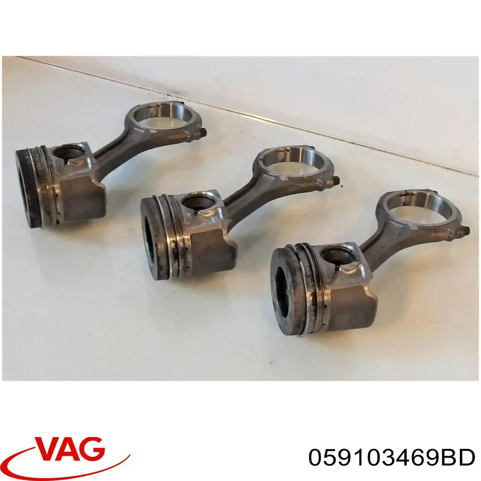 059103469BD VAG Tapa de válvulas izquierda