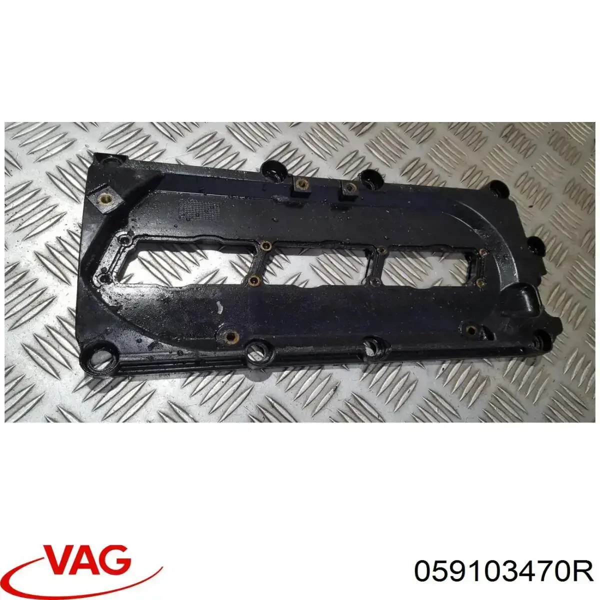 Tapa de válvula derecha VAG 059103470R precio, desde 40,66 EUR