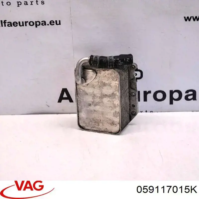 Radiador de aceite debajo del filtro VAG 059117015K
