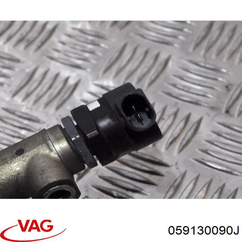 Comprar 059130090J VAG Rampa de combustible derecha