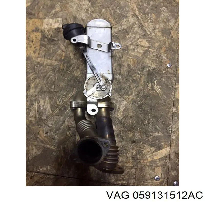 Enfriador de recirculación de gases de escape EGR VAG 059131512AR precio, desde 863,86 EUR