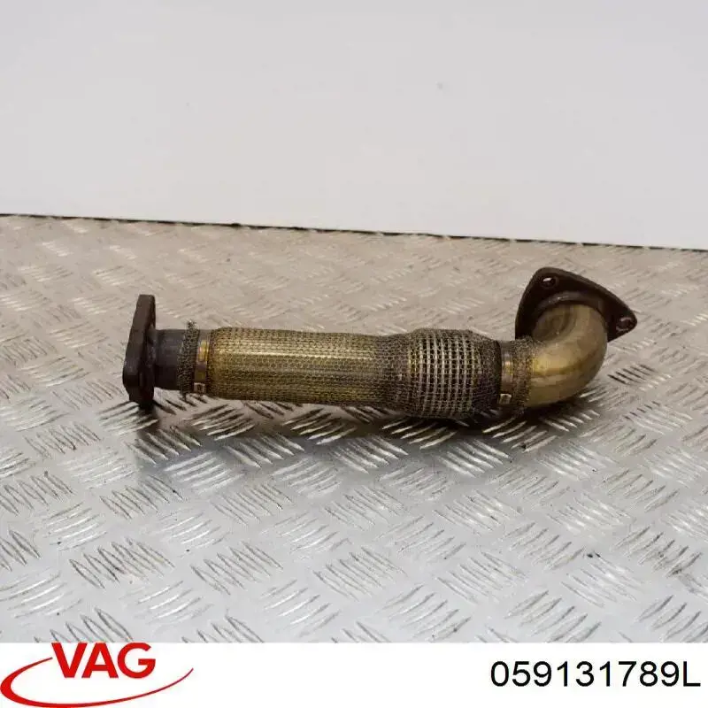 059131789L VAG tubo de turbina de escape