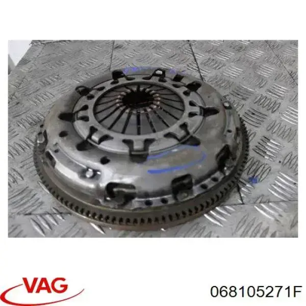 068105271F VAG volante motor