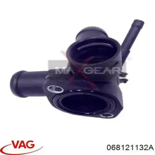 Comprar 068121132A VAG Brida del sistema de refrigeración (triple unión)