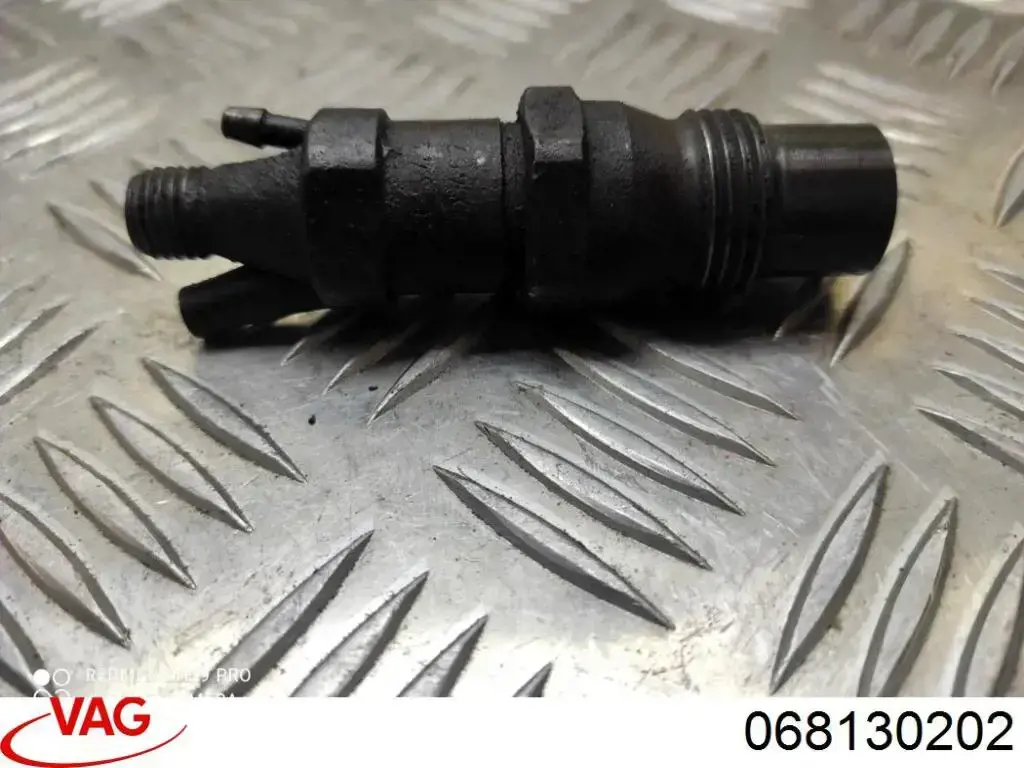 Inyector de combustible Volkswagen Golf 2 19E, 1G1