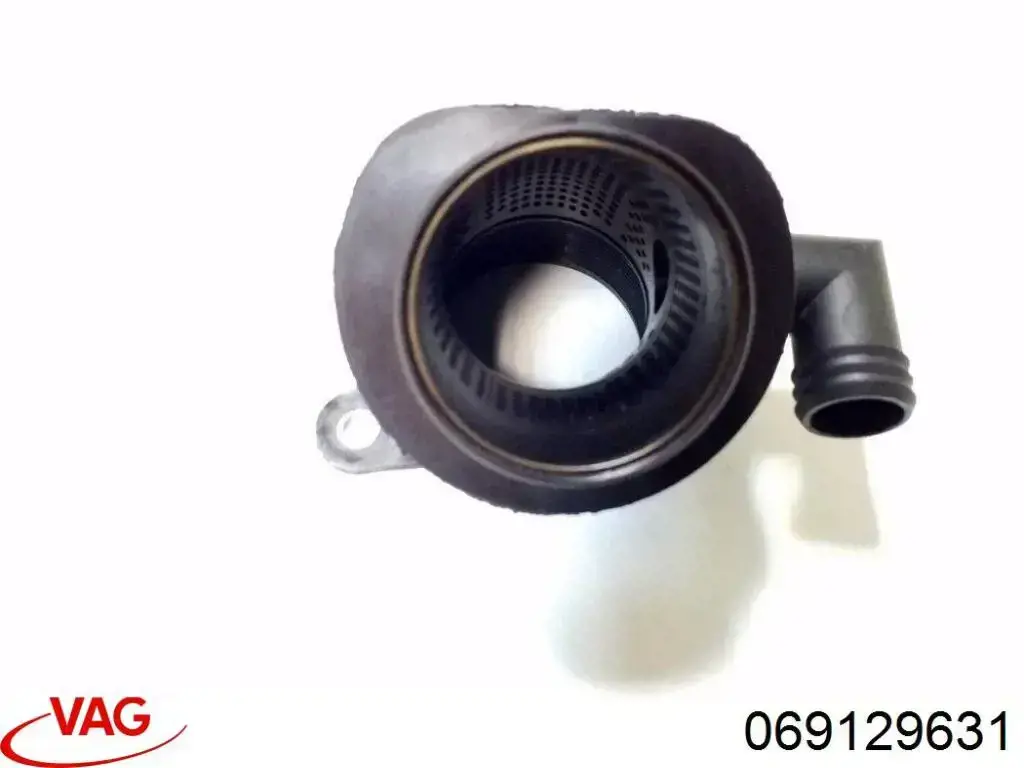 Racor del radiador EGR VAG 069129631 precio, desde 19,64 EUR