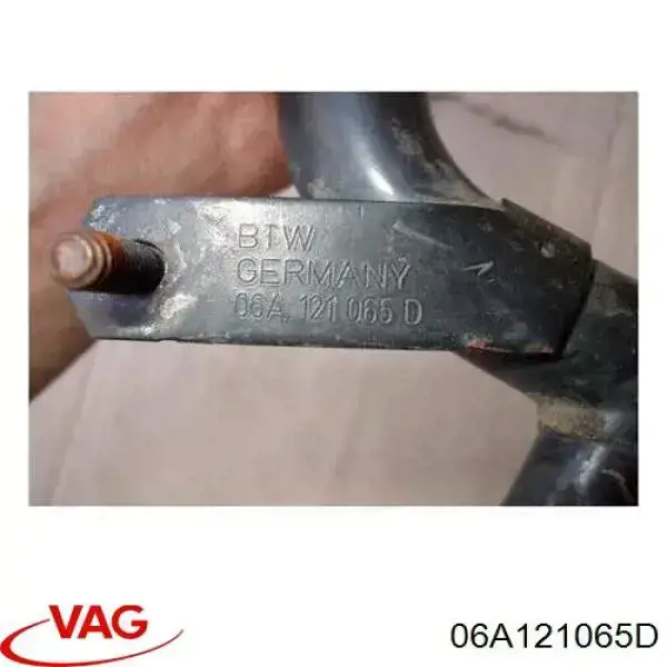 Manguito de líquido refrigerante VAG 06A121065D precio, desde 22,84 EUR