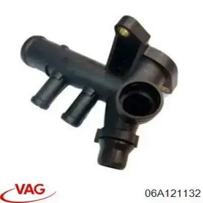 06A121132 VAG Brida del sistema de refrigeración (triple unión)
