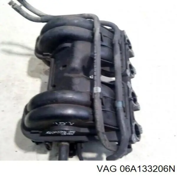 Comprar 06A133206N VAG Colector de admisión inferior