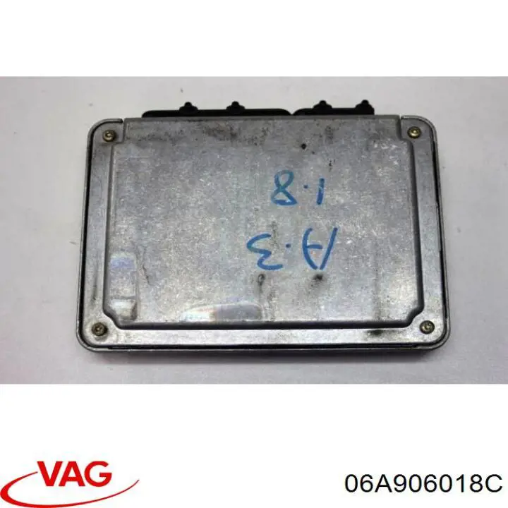 Módulo de control del motor VAG 06A906018C