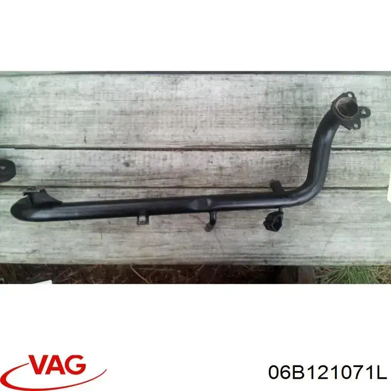 Manguito de líquido refrigerante VAG 06B121071L precio, desde 25,06 EUR