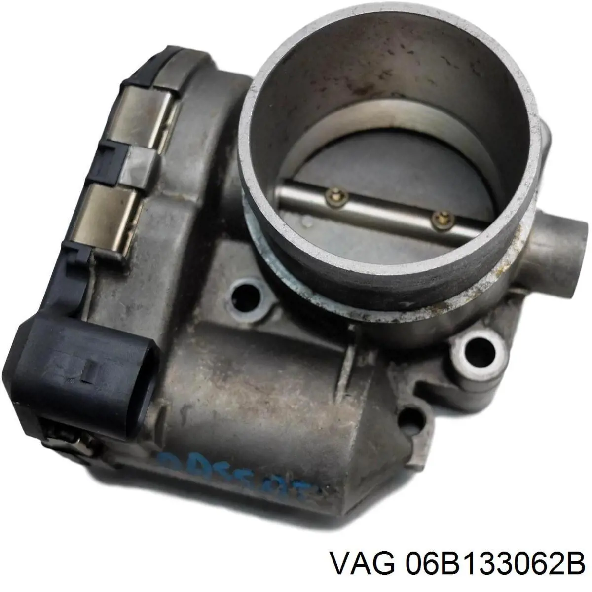 Cuerpo de aceleración completo VAG 06B133062B precio, desde 68,24 EUR