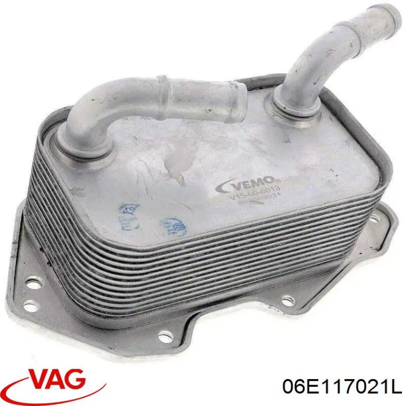 06E117021L VAG radiador de aceite