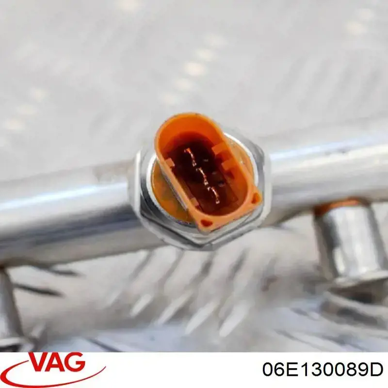Rampa de combustible izquierda VAG 06E130089D precio, desde 244,74 EUR