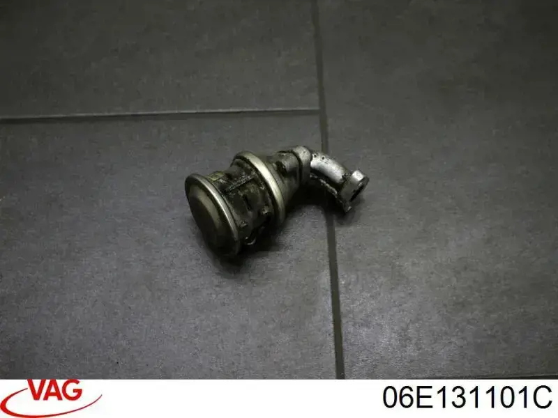  VAG 06E131101C