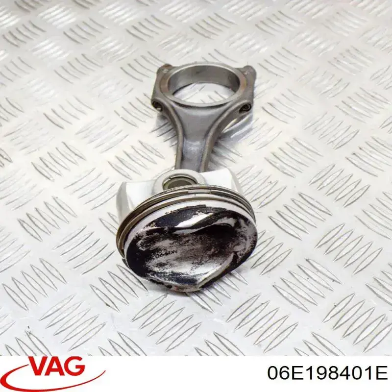 Biela del motor VAG 06E198401E