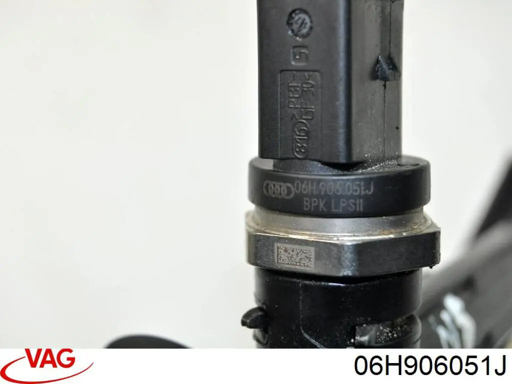 Sensor de presión de combustible VAG 06H906051J precio, desde 57,65 EUR