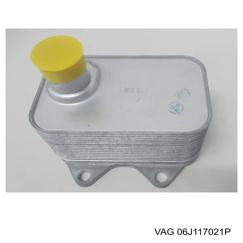 Radiador de aceite debajo del filtro VAG 06J117021P precio, desde 47,44 EUR