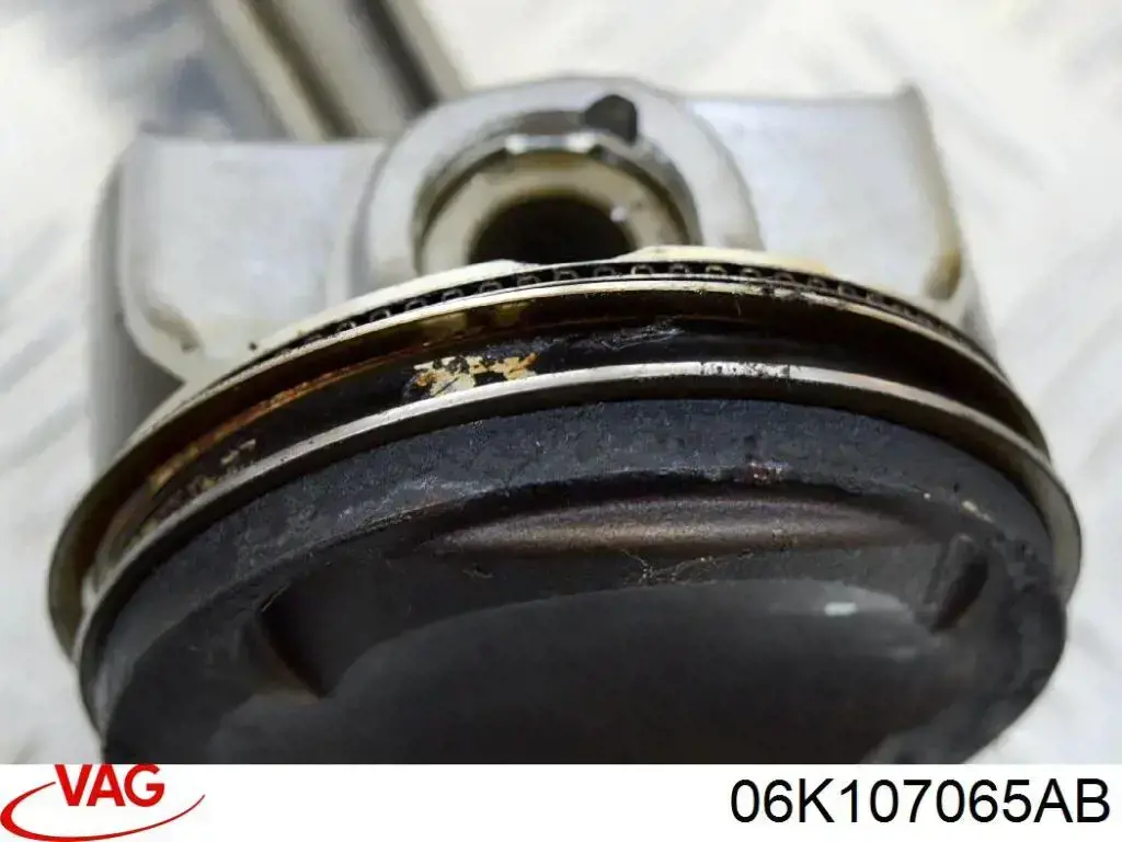 Pistón 06K107065AB VAG