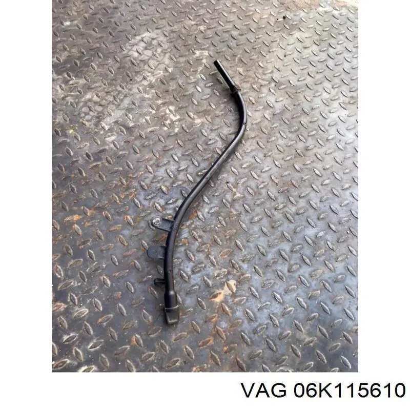 Comprar 06L115610E VAG Guía de la varilla de nivel de aceite del motor