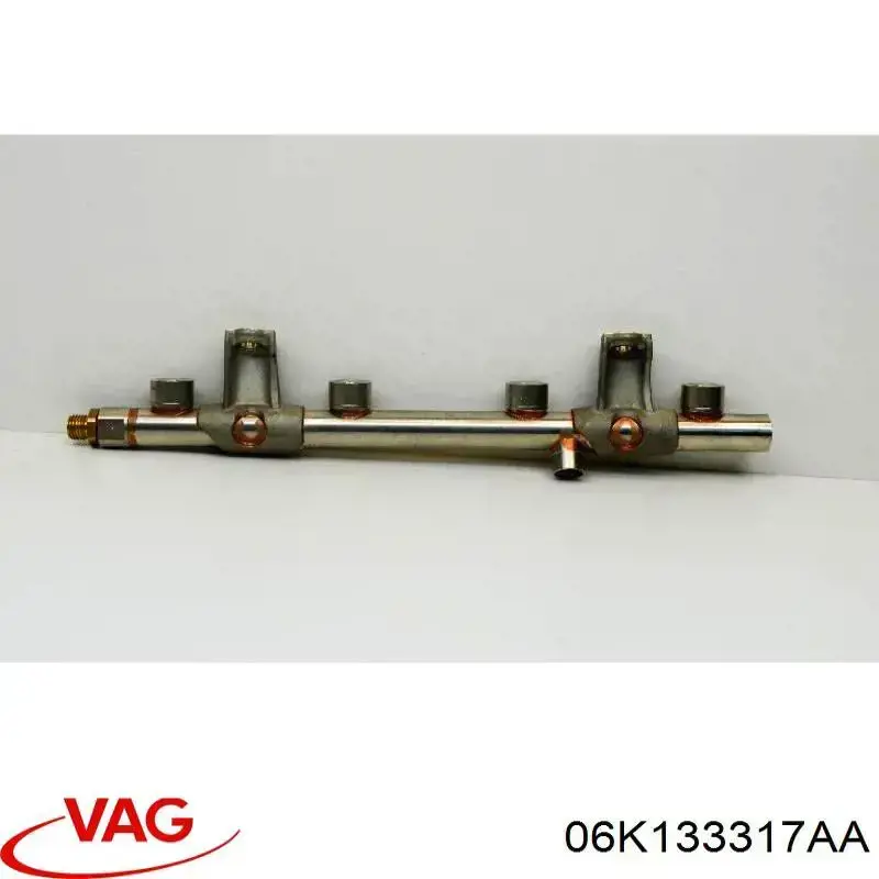 Rampa de combustible VAG 06K133317AA precio, desde 312,66 EUR