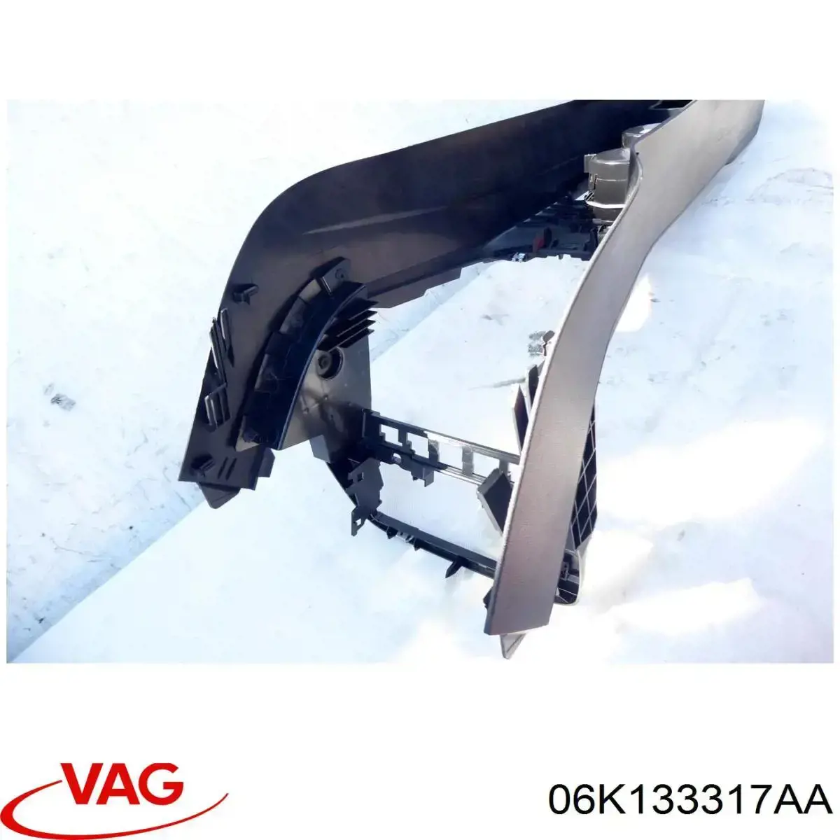 Rampa de combustible VAG 06K133317AA precio, desde 312,66 EUR