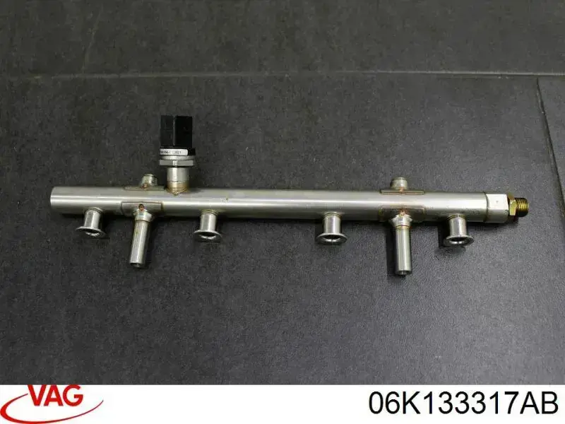 Comprar 06K133317AB VAG Rampa de combustible