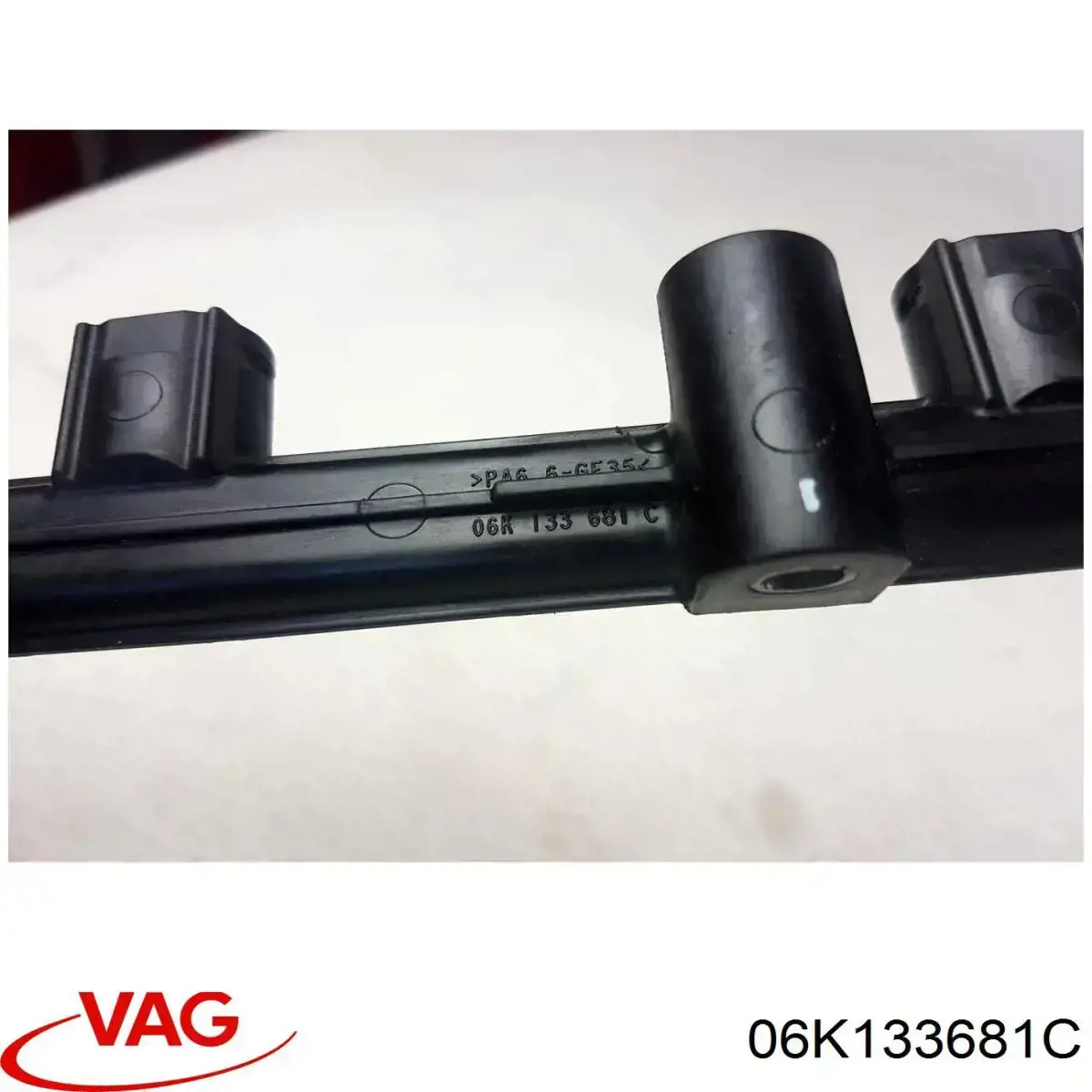 Rampa de combustible 06K133681C VAG