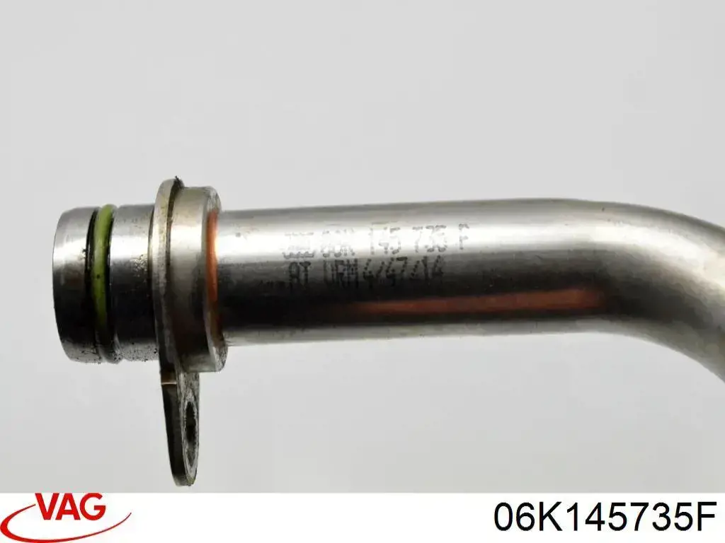 Tubo de drenaje de aceite de turbocompresor VAG 06K145735F precio, desde 60,12 EUR