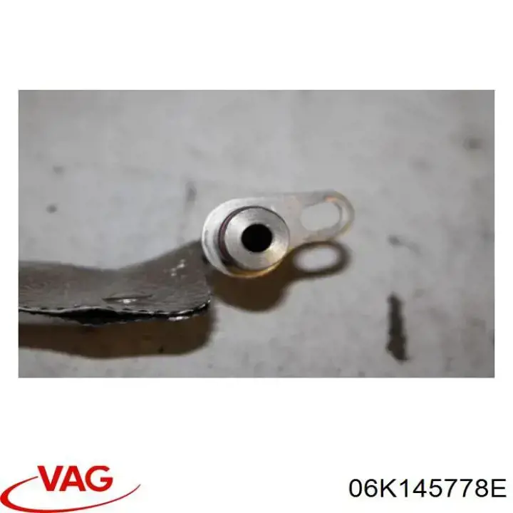 Comprar 06K145778E VAG Tubo de suministro de aceite a la turbina