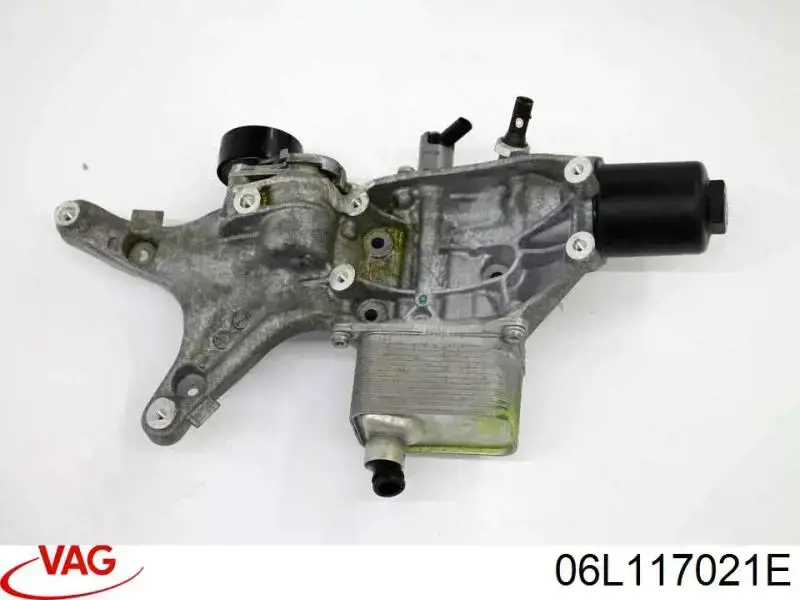 Comprar 06L117021E VAG Radiador de aceite debajo del filtro