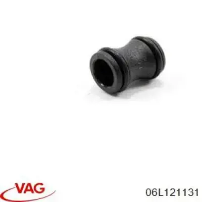 Comprar 06L121131 VAG Brida del sistema de refrigeración (triple unión)